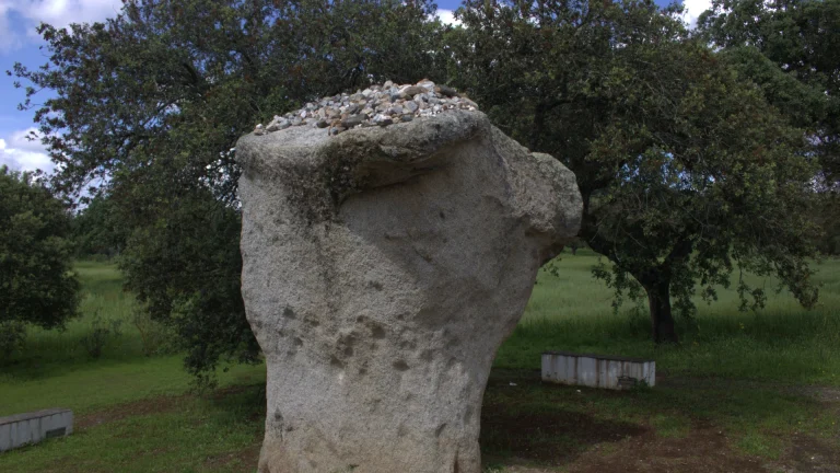 Rocha dos Namorados