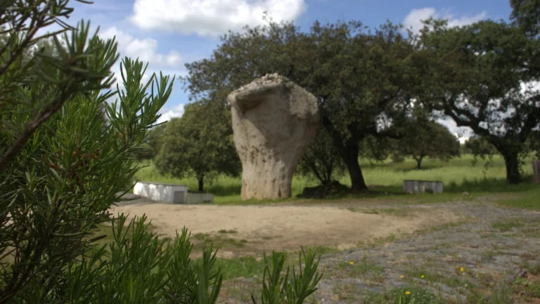 Rocha dos Namorados